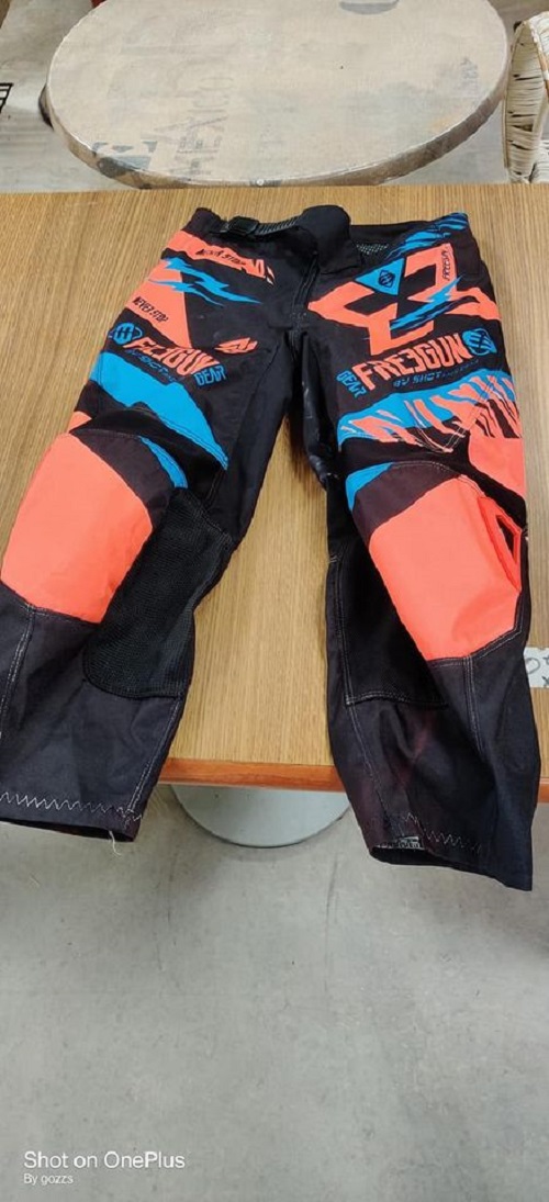 Pantalon cross enfant 8/9ans  us22