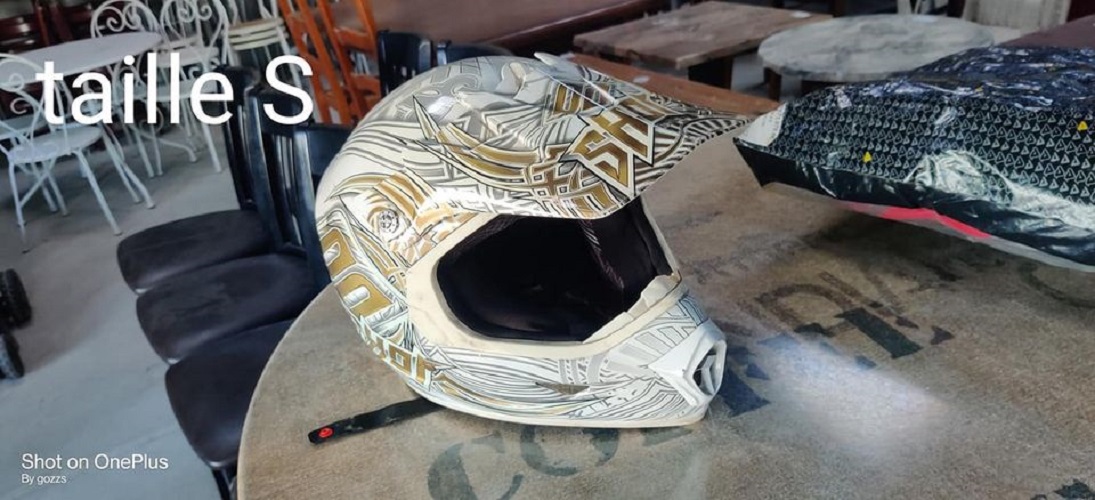 Casque cross shot taille S 55/56cm