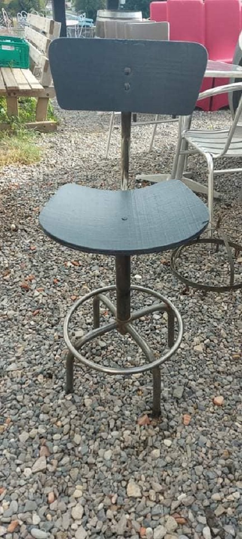 Chaise industrielle d atelier vintage