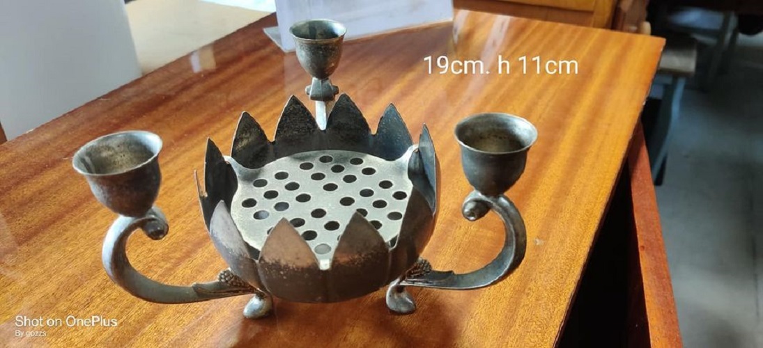 Bougeoirs lotus candelabra 3 feux