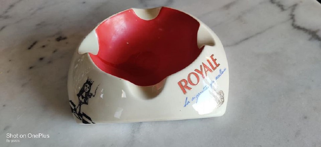 Cendrier vintage royale 1960/70