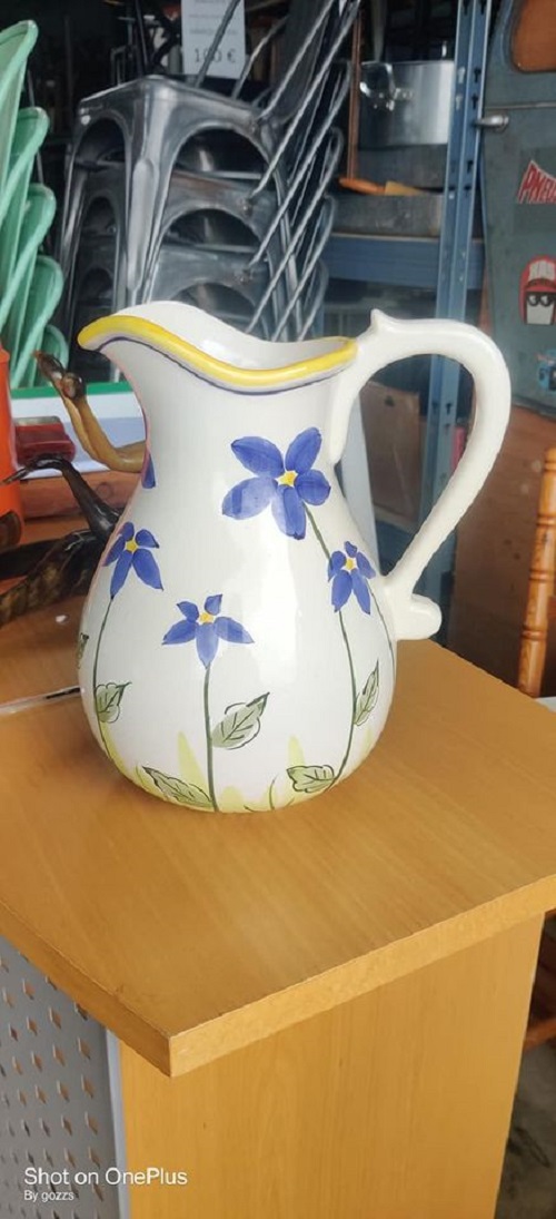 Pichet broc carafe vase fleurie