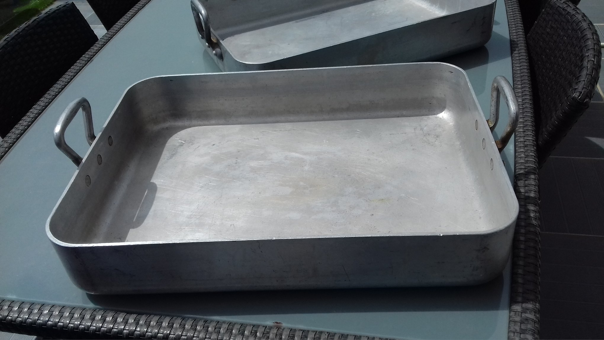 plat a rotir aluminium tres epais