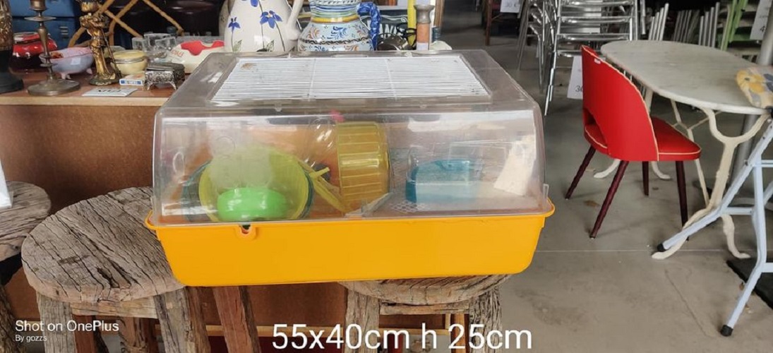 Cage hamster ferplat bien remplit