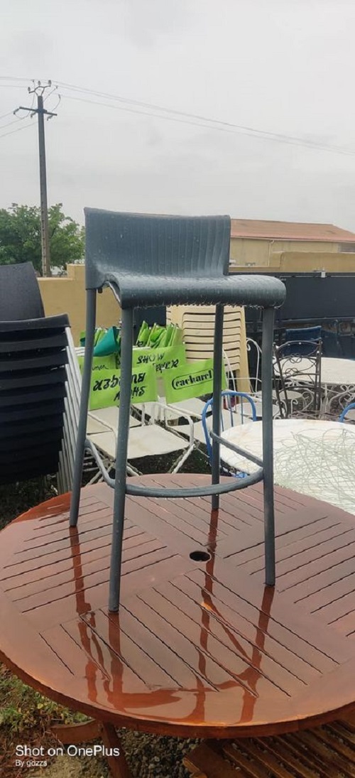 Tabouret de bar extérieur Nardy 40€/P