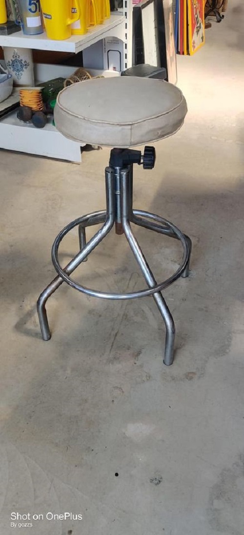 Tabouret industriel vintage