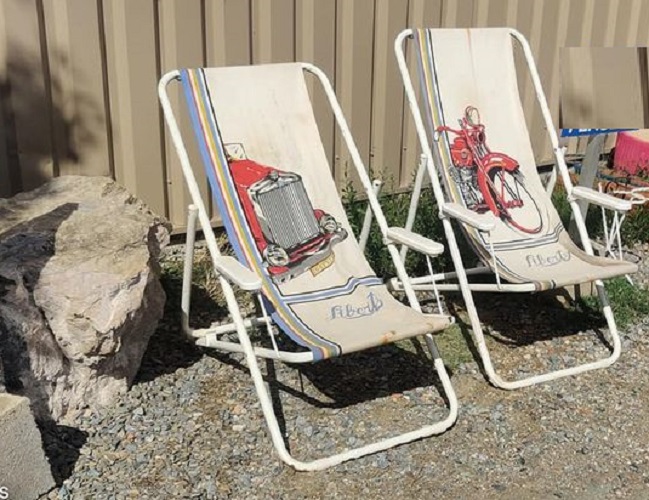 Chaises longues vintages grand soleil