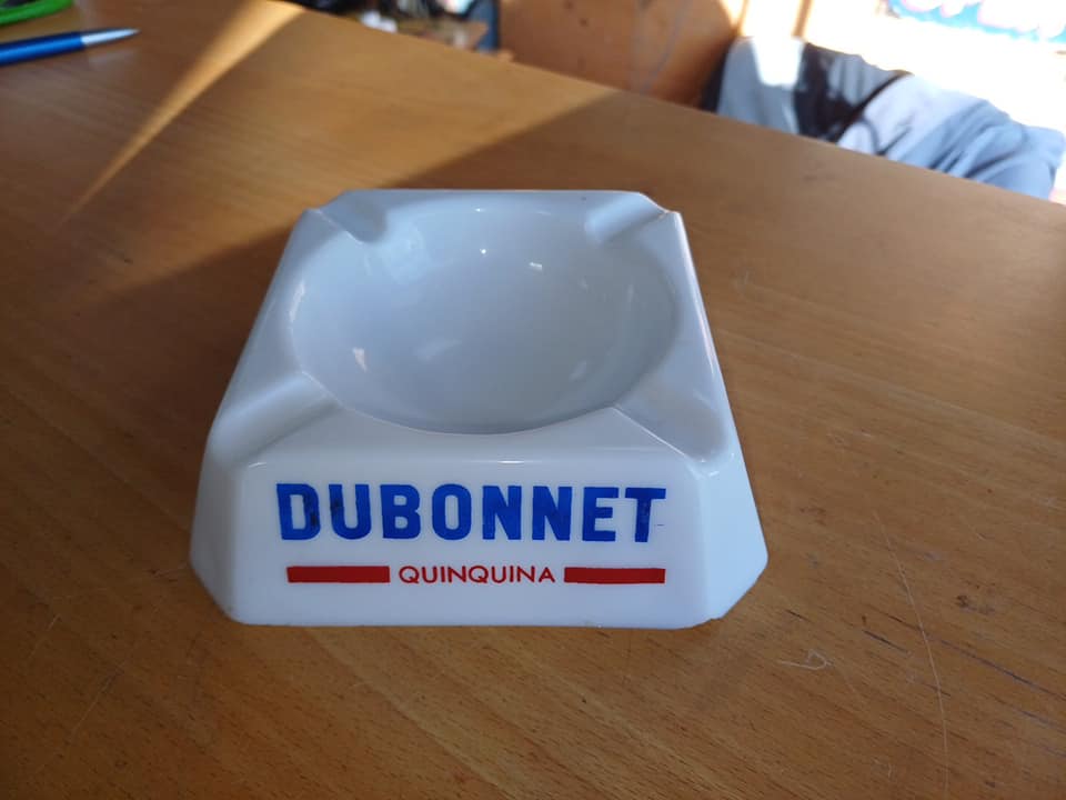 Cendrier publicitaire dubonnet 1970