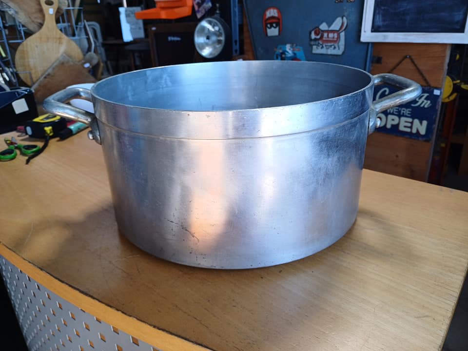 faitout demi aluminium 12.8L