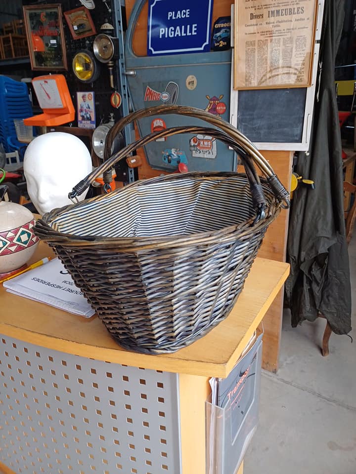 Ancien panier osier