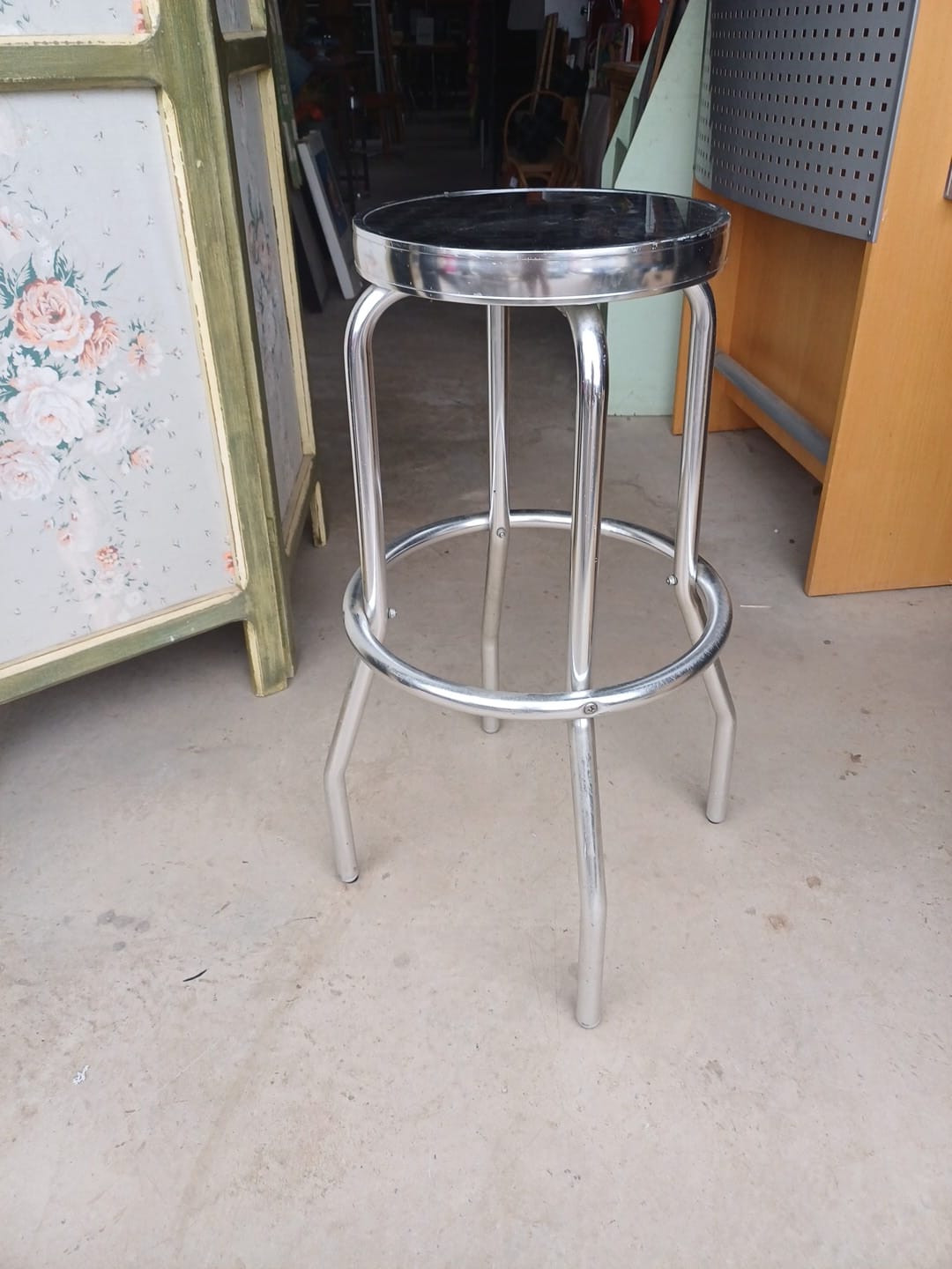 Tabouret bistrot chrome