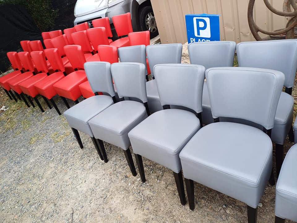 Chaises de restaurant 45€ pièce