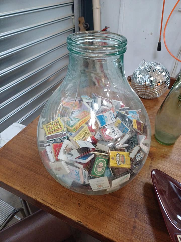 Collection de boîtes d'allumettes