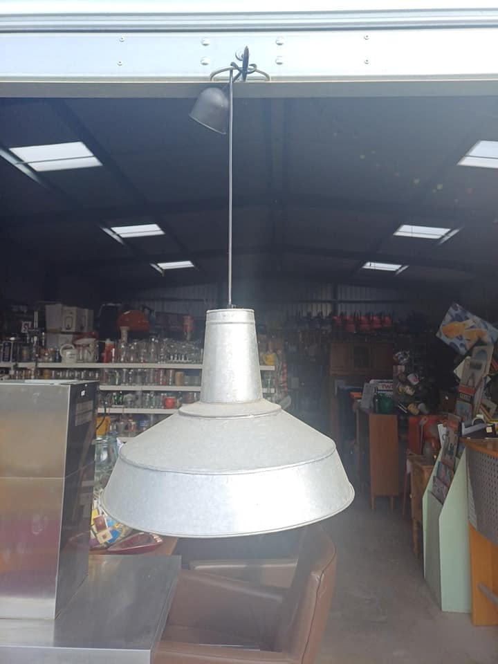 Suspension atelier galva 35€/pc