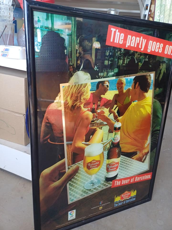 Cadre publicitaire estrella