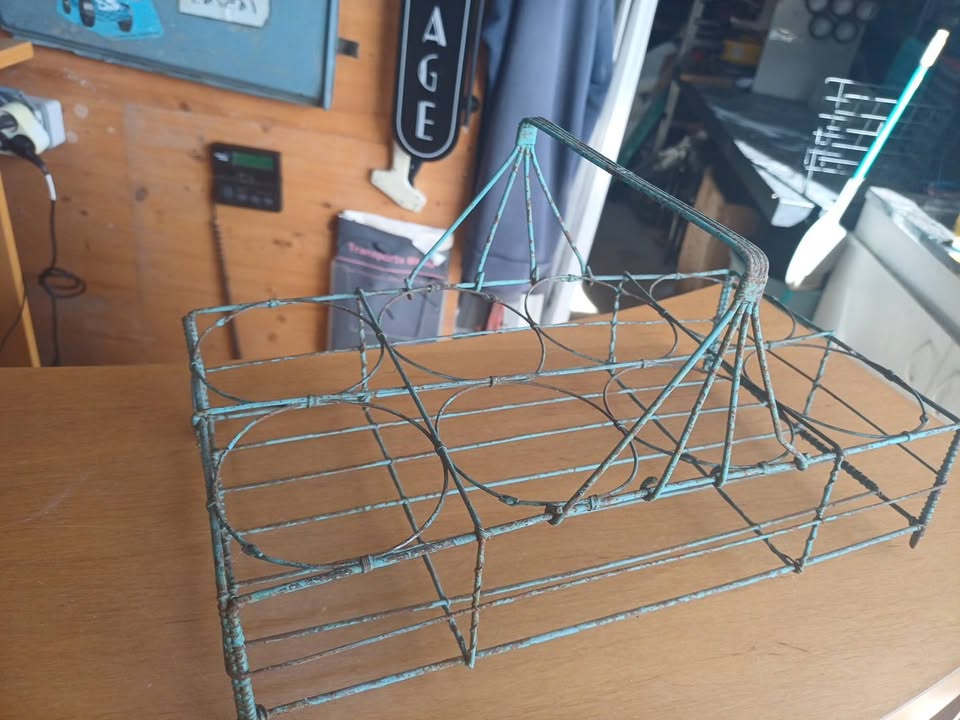 Porte bouteilles verres art nouveau
