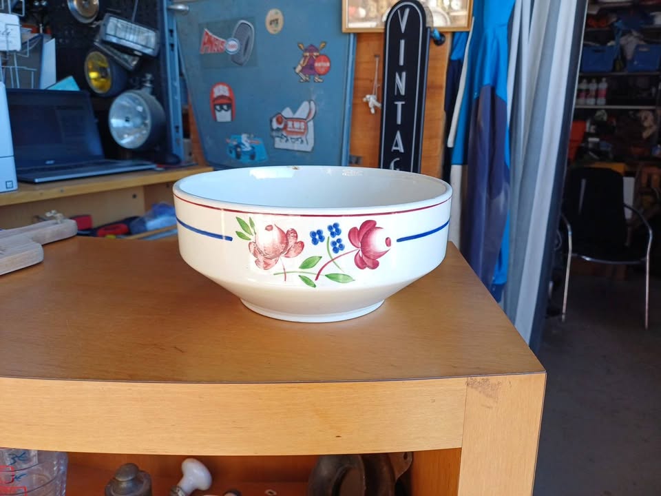 Ancienne porcelaine Lunéville bagatelle, saladier ,grand plat ou corbeille fruits.