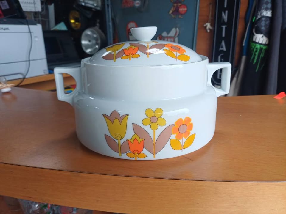 Soupière legumiers vintage