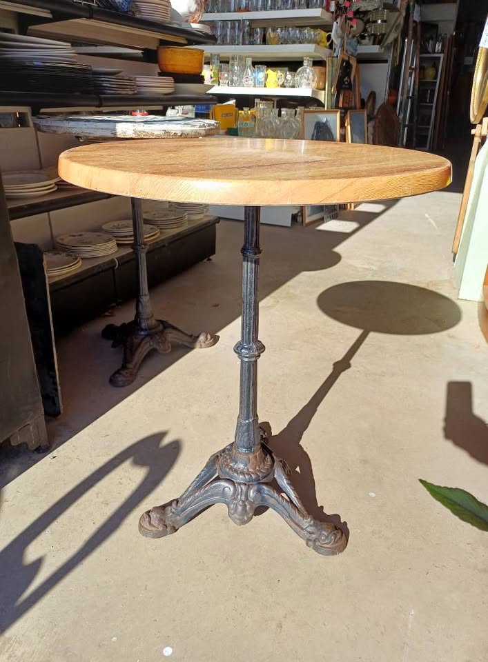 Table bistrot exterieure