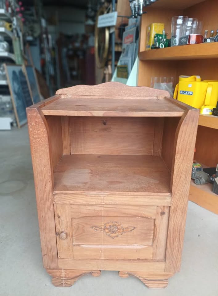 Table de nuit bois
