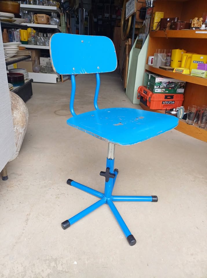 Chaise d'atelier vintage bleue - Réglable - Style Industriel