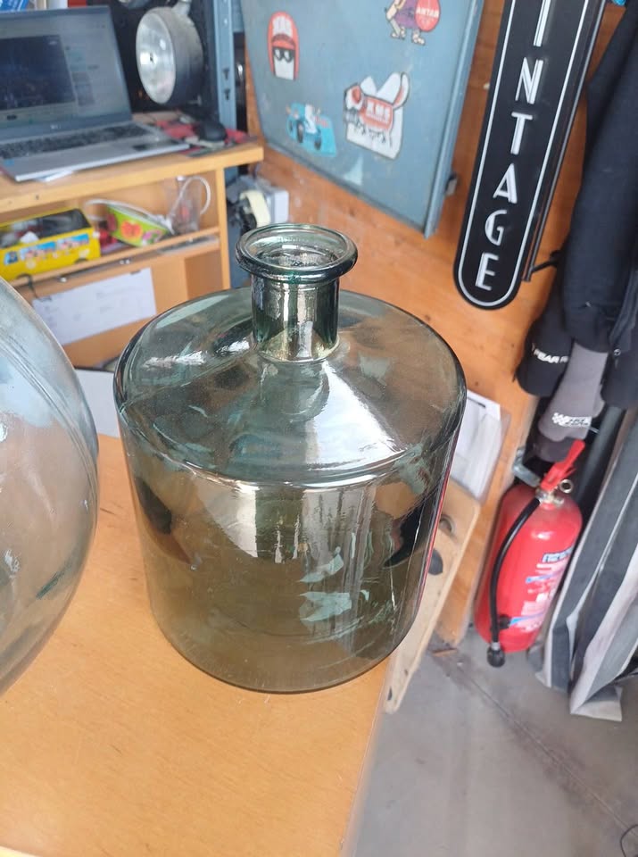 Vase Bonbonne en verre recyclé MICA - Style Dame-jeanne