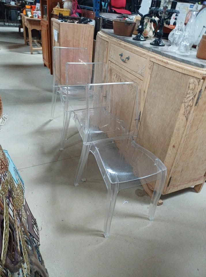 Chaise Transparente (Style Design kartell)
