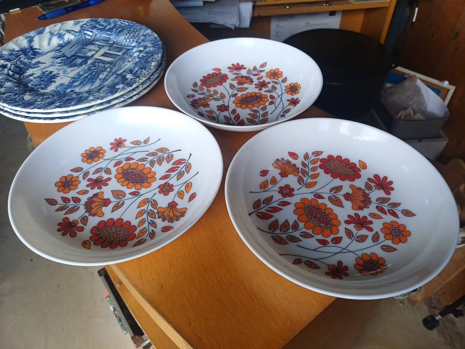 Lot de 3 Assiettes Creuses Vintage ORVAL STAR – Années 70 – Mélamine Pop Art