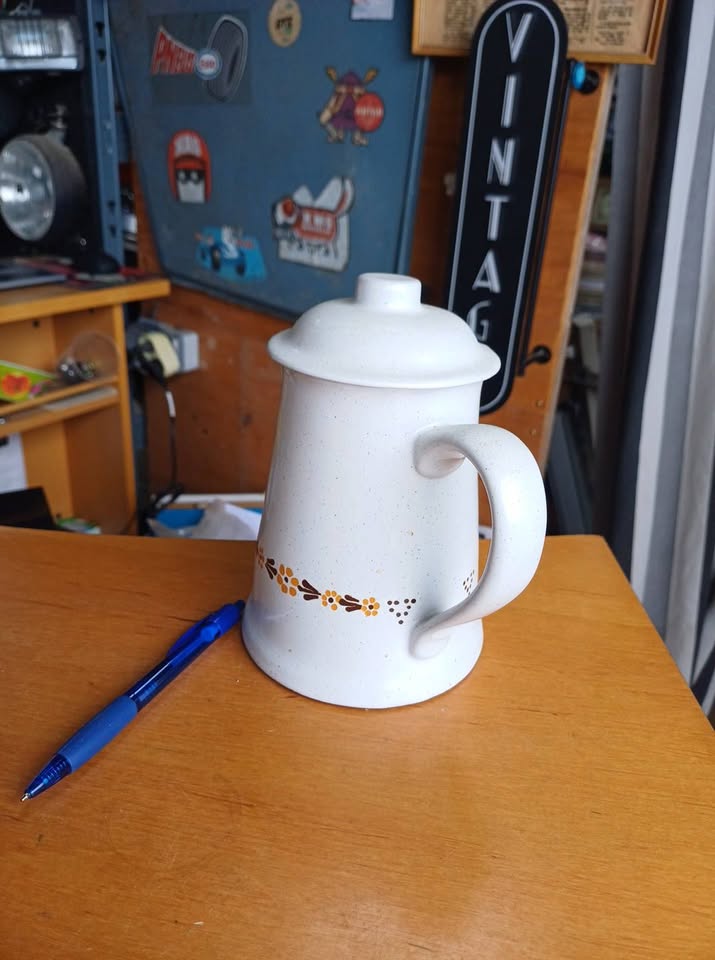 Jolie Cafetière / Verseuse Vintage en Grès Moucheté – Décor Floral 70s