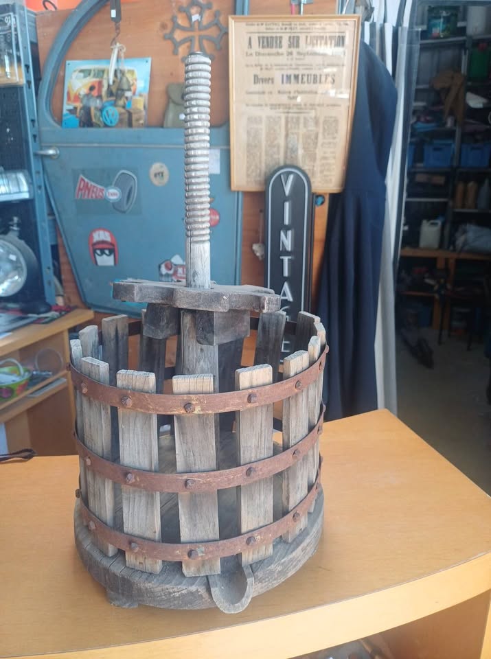 Petit Pressoir Ancien en Bois - Déco Bistrot / Art Populaire Vintage