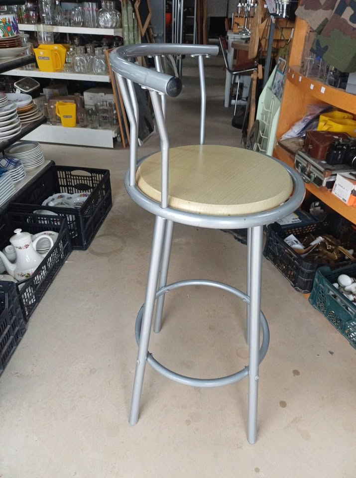 Tabouret de bar / Tabouret haut de cuisine avec dossier - Bon état