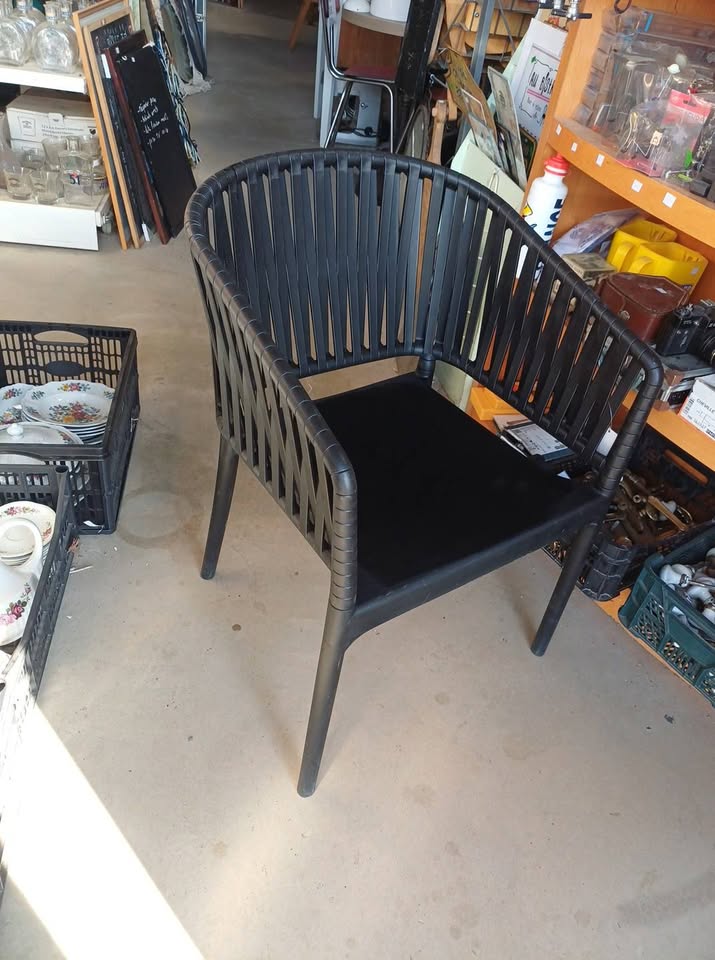 Fauteuil d'extérieur / intérieur NOA noir mat (Design contemporain)