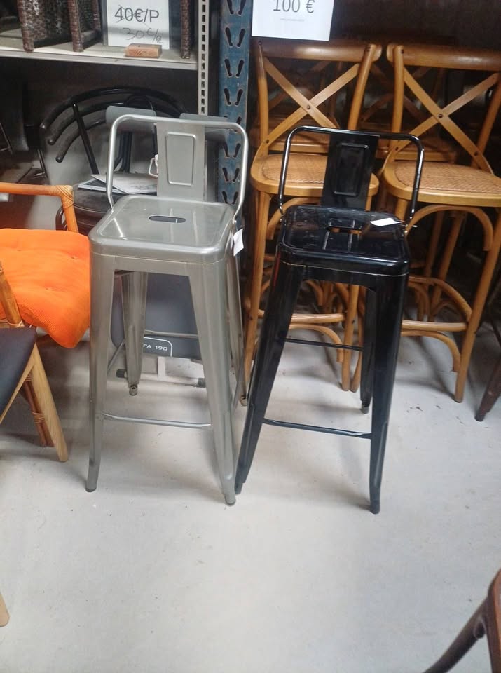 Chaises hautes / Tabourets de bar métal style industriel (Neufs)