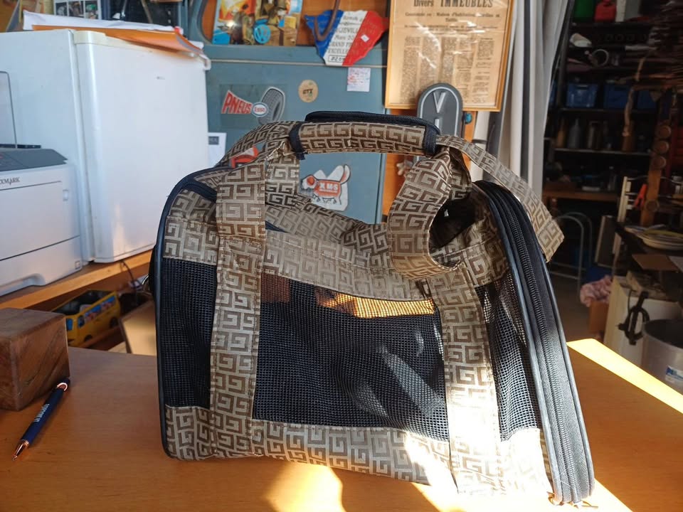 Sac de transport souple pour petit chien ou chat – Motif géométrique marron