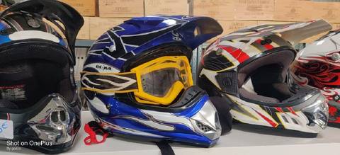 Casque cross hjc + lunette protection