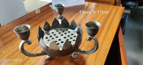 Bougeoirs lotus candelabra 3 feux