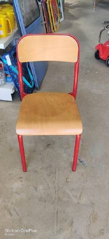 Chaise écolier type moderne 6/8ans