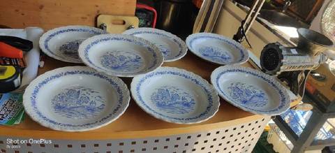 Assiettes vintages bleus belle ile 3€/P