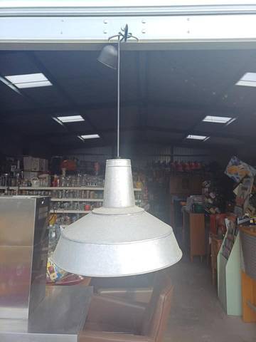 Suspension atelier galva 35€/pc