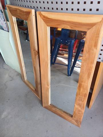 Miroir avec cadre bois exotique  De teinte clair pour un aspect chic et bohème,   thème scandinave  90x40cm   2 disponibles  40€ pièce