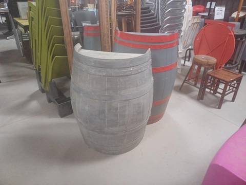 Bar demi barrique tonneau fut