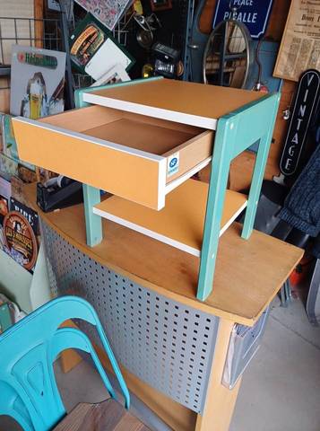 Table de nuit chevet 25€ pièce