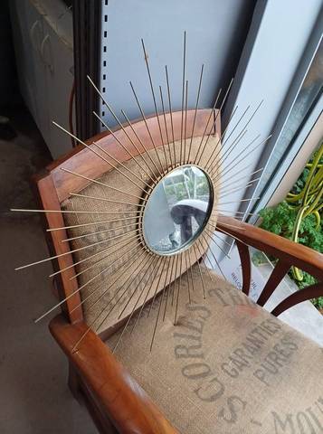 Miroir forme soleil metal
