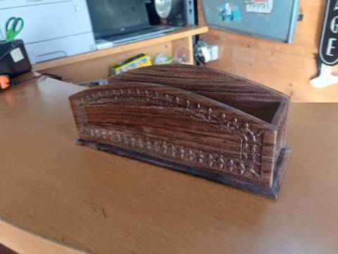 Porte-courrier artisanal en bois de Sheesham sculpté main