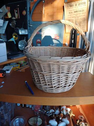 Panier osier avec anse