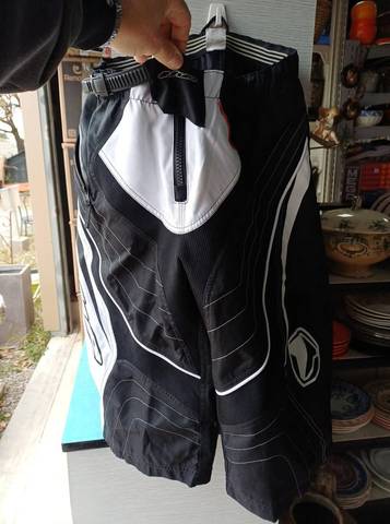 Short BMX / VTT DH - Marque THE (Toby Henderson Ent.) - Taille L