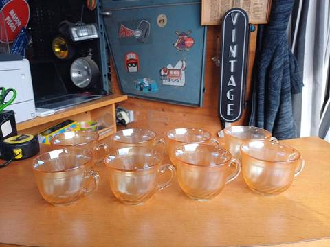 Lot de 8 tasses vintage en verre irisé ambré - Arcoroc / Arcopal