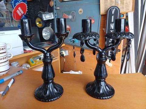 Paire de bougeoirs / chandeliers vintage en verre noir – Style Baroque