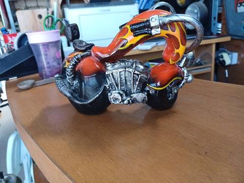 Tirelire Moto Chopper Custom – Déco Biker / Flaming