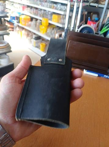 Étui de ceinture ancien en cuir épais - Porte-outil / Sécateur / Couteau